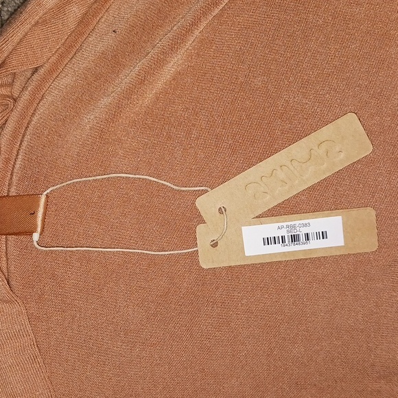 New Skims Robe - Picture 1 of 4